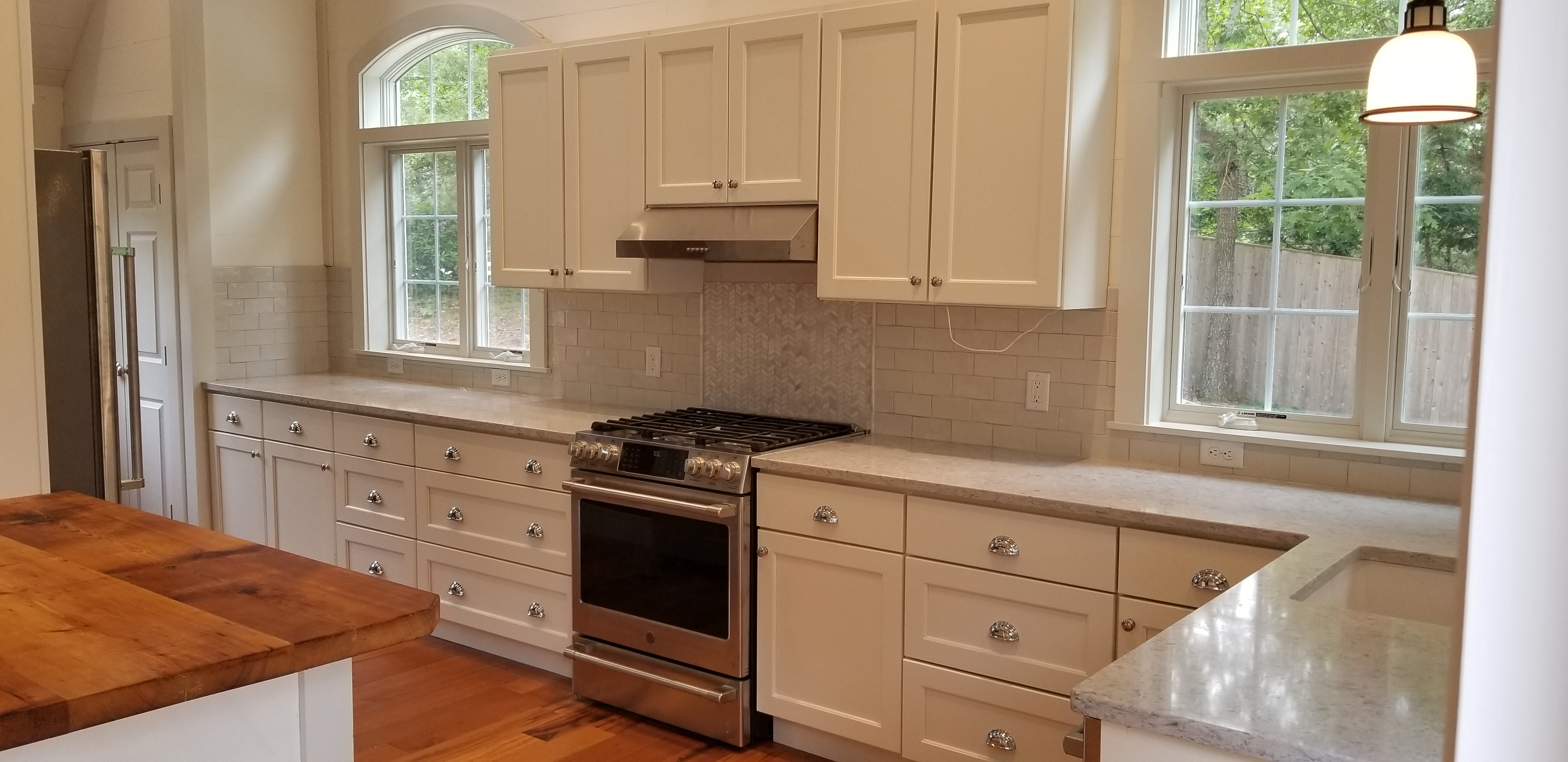 After: Modern JSI Shaker Kitchen